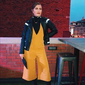 Meet your Posher, Leah